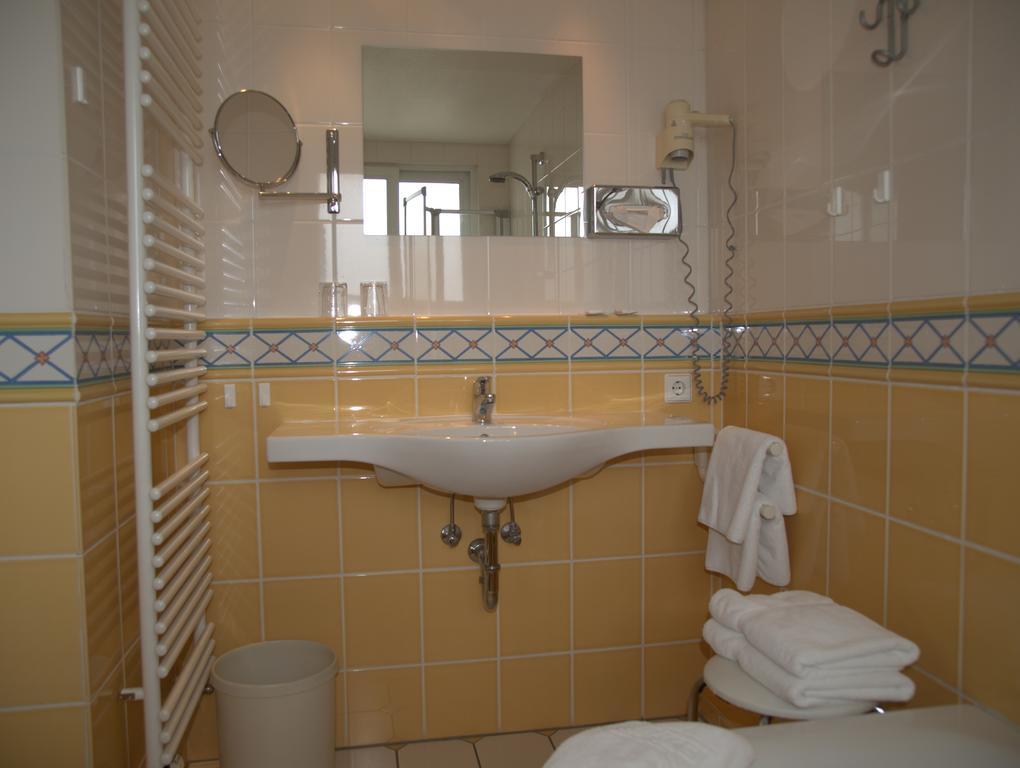 Hotel Alpenblick Garni Uberlingen Habitación foto
